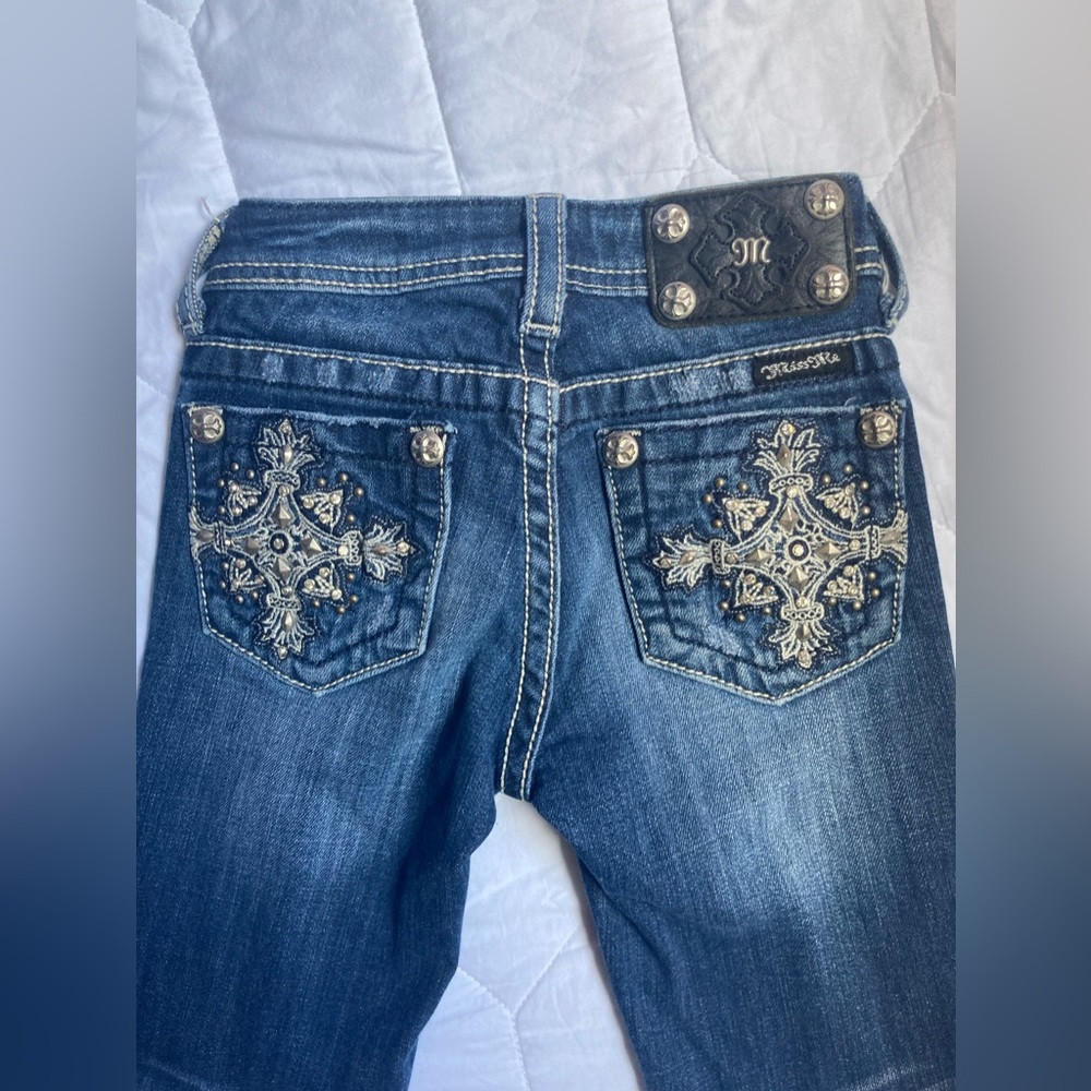 Miss Me girl jeans flared size:8 in kids/girls $45